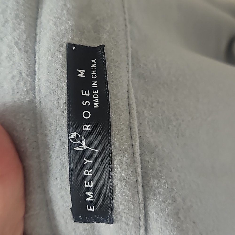 Gray soft shacket - Picture 4 of 6
